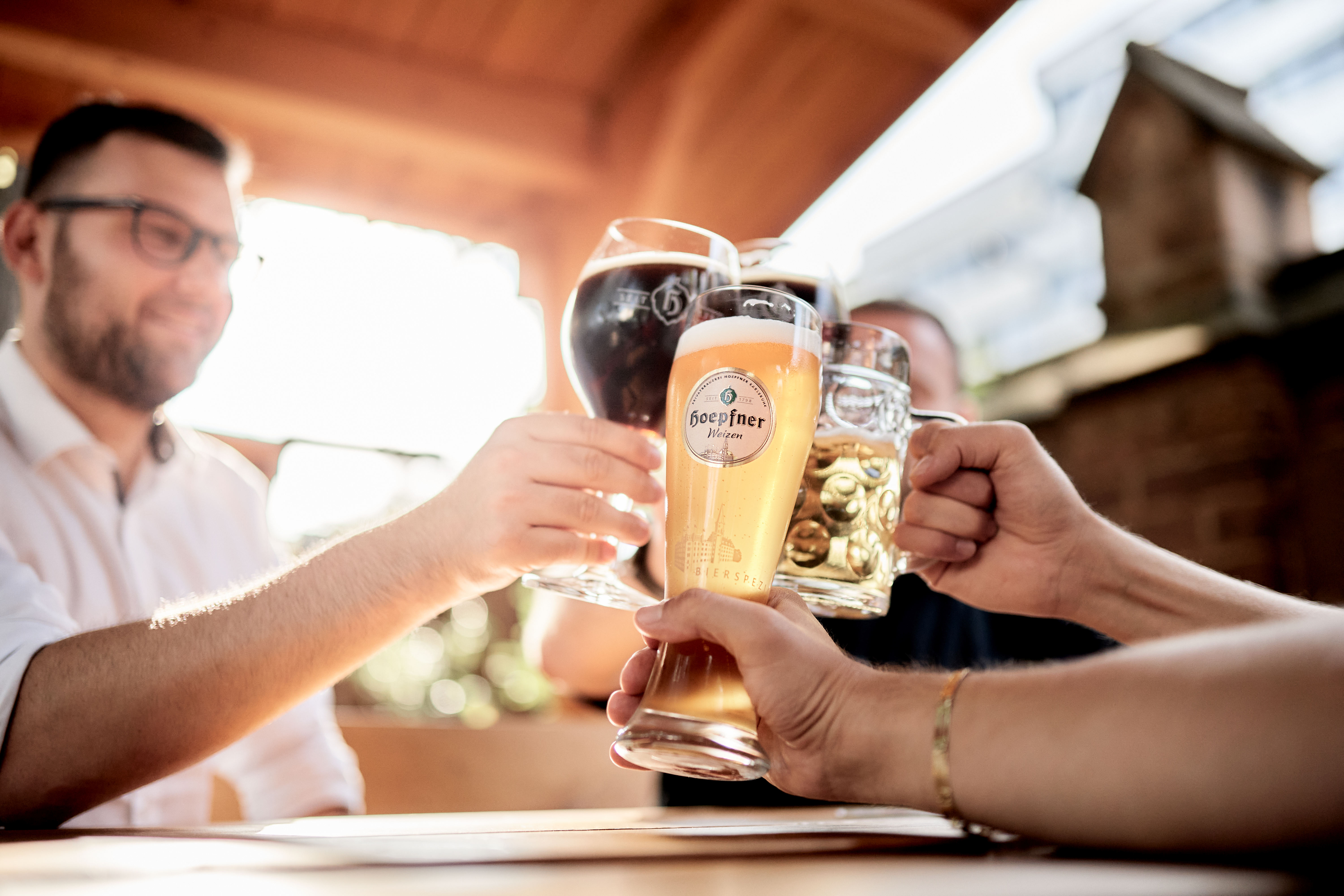 Bier und Genuss im Biergarten Hoepfner